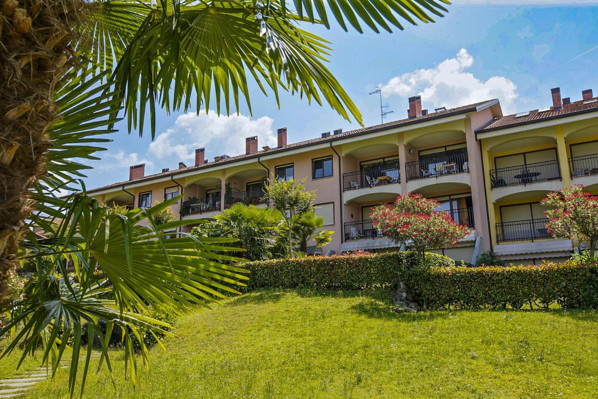 Residenz Lagobello Apartment Germignaga Екстериор снимка